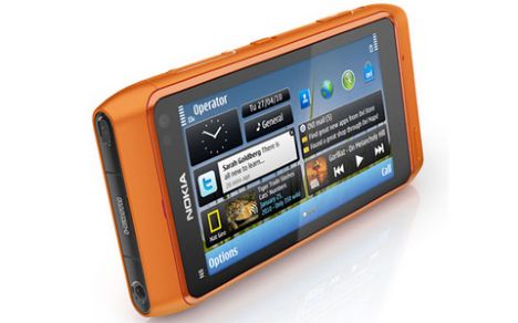 Nokia N8 geliyor!