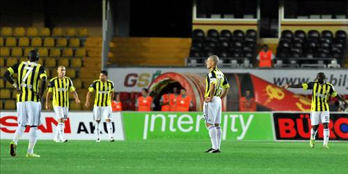 Ali Sami Yen'de Fener alayı