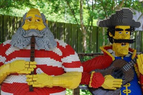 Şaşırtıcı lego sanatı