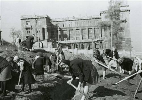 İkinci Dünya Savaşı'ndan hiç görülmemiş kareler