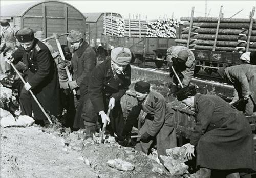 İkinci Dünya Savaşı'ndan hiç görülmemiş kareler