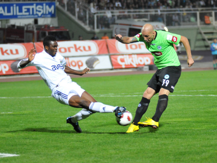 Fener Konya'dan moralle döndü