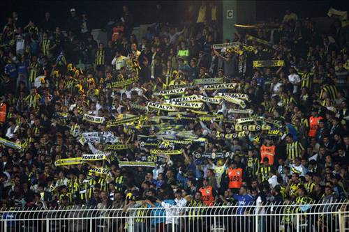 Fener Konya'dan moralle döndü