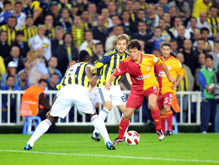 Fenerbahçe - Galatasaray derbisi