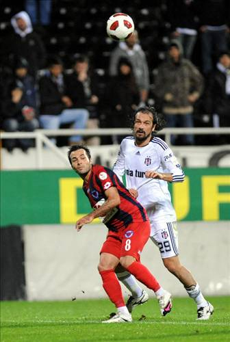 Beşiktaş üç attı ama güç attı