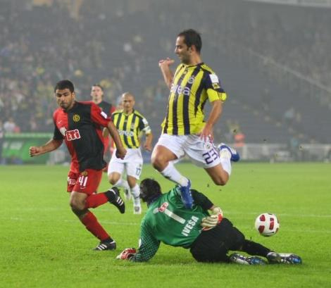 Sisli hava Fener'e vız geldi