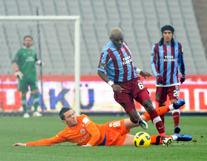 İ.B.B. 1 - 3 Trabzonspor 