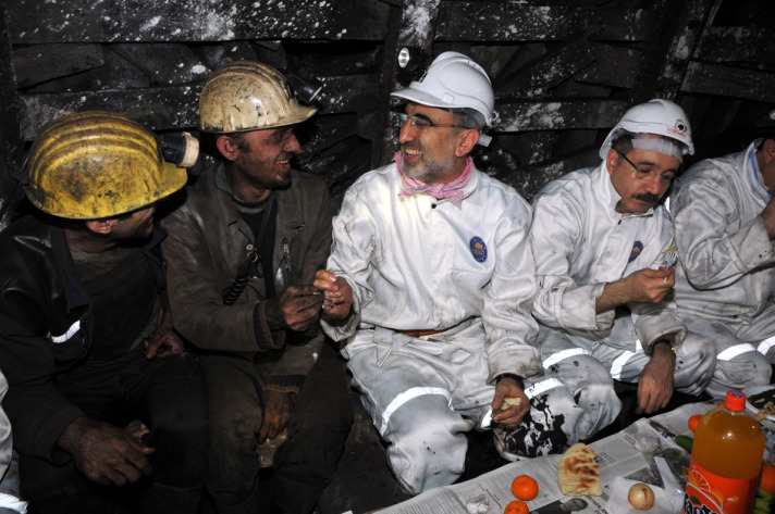 Bakanlar maden ocağına indi