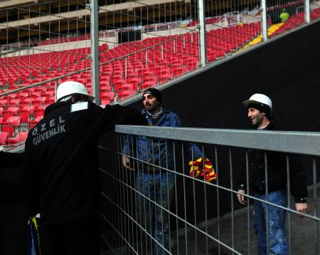 Arena'da Fener atkısı krizi