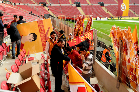 Muhteşem Arena'ya muhteşem açılış