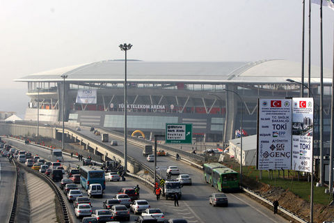 Muhteşem Arena'ya muhteşem açılış