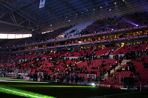 Muhteşem Arena'ya muhteşem açılış