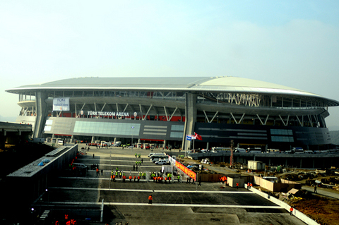 Muhteşem Arena'ya muhteşem açılış