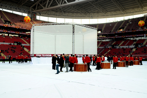 Muhteşem Arena'ya muhteşem açılış