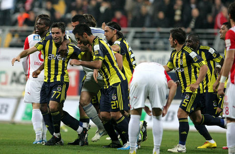 Fener 'Gönül' aldı