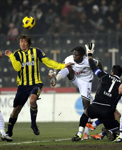 Fener seriye bağladı