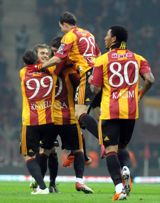 Galatasaray 4 - 2 Eskişehirspor