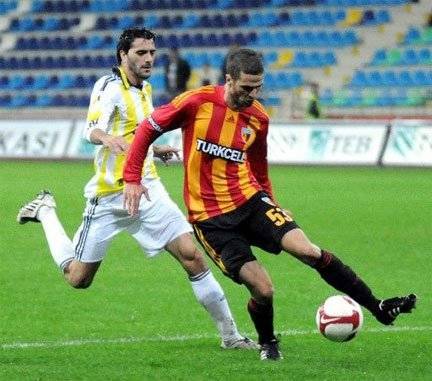 8 Futbolcu Gidiyor 5 Futbolcu Geliyor