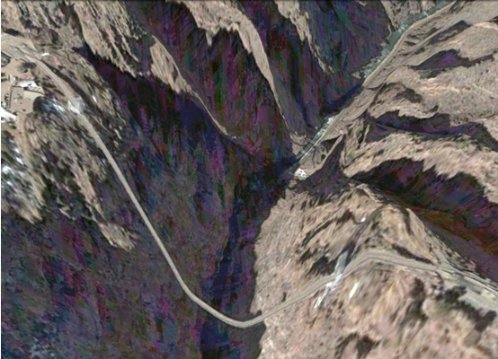 Google Earth yolları yamulttu!