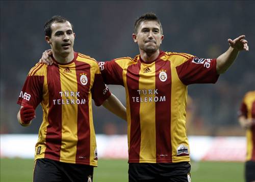 Galatasaray'da 15 futbolcu yolcu