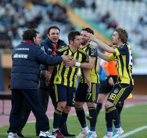 Fener Buca'yı sardı 