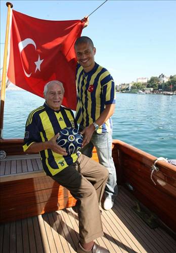 Fenerbahçe'nin efsane futbolcuları