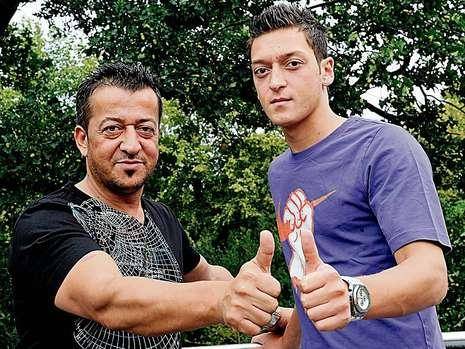 Mesut'la Özel