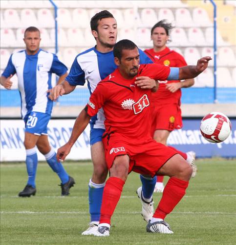 Bir zamanların yıldız futbolcuları