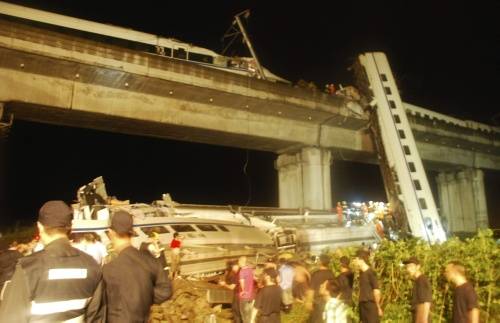 Çin'de tren kazası