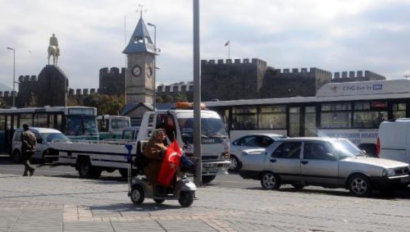 Türkiye ayaklandı!