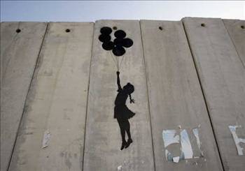 Sokağın gizemli sanatçısı Banksy