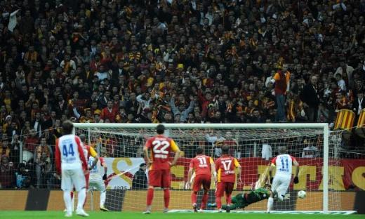 Galatasaray-Mersin İdman Yurdu 