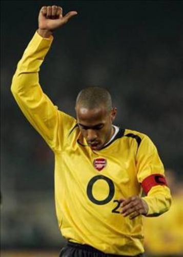 Thierry Henry cuma namazında