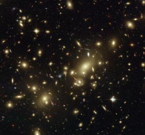 Hubble Uzay Teleskopu'nun çektiği muhteşem fotoğraflar 