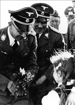 Hitler'in sağ kolu Heinrich Himmler