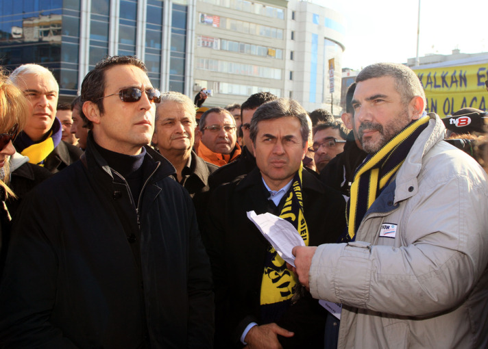 Kadıköy'de Fenerbahçe mitingi