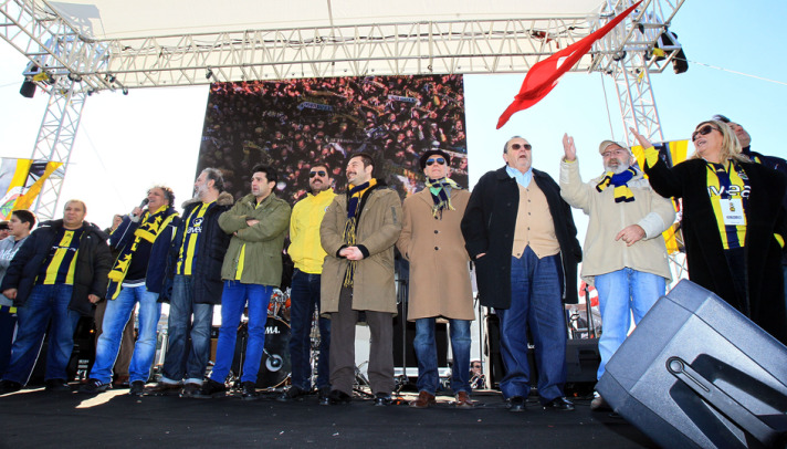 Kadıköy'de Fenerbahçe mitingi