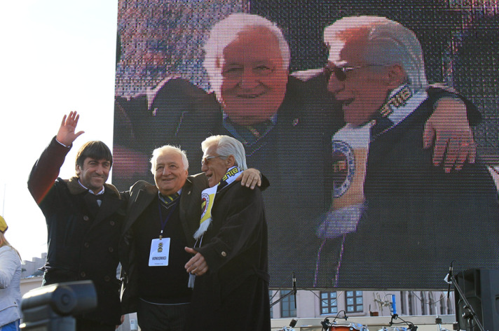 Kadıköy'de Fenerbahçe mitingi