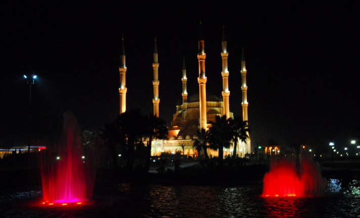 Mevlid Kandili'nde camiler doldu taştı