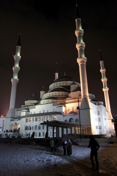 Mevlid Kandili'nde camiler doldu taştı