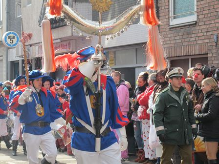 Köln'de Rio karnavalı coşkusu