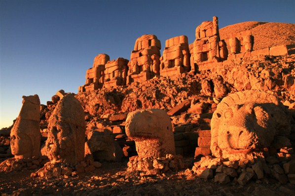 Nemrut Dağı