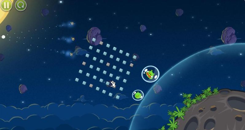 Angry Birds Space (Öfkeli Kuşlar Uzay) oyunu