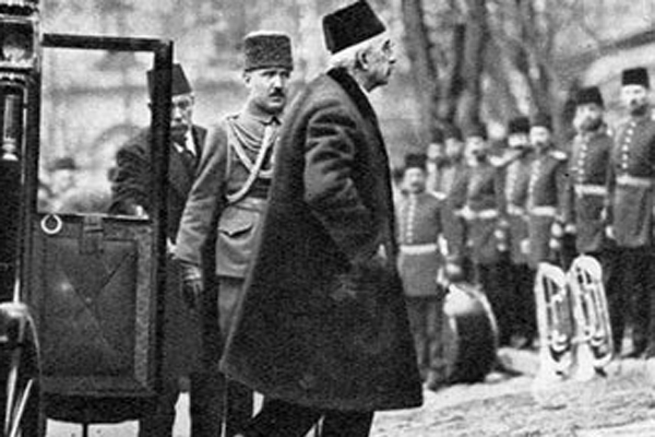 Sultan Vahdettin'in Atatürk'e ettirdiği yemin