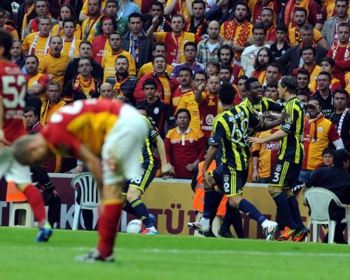 İnternette derbi geyikleri 