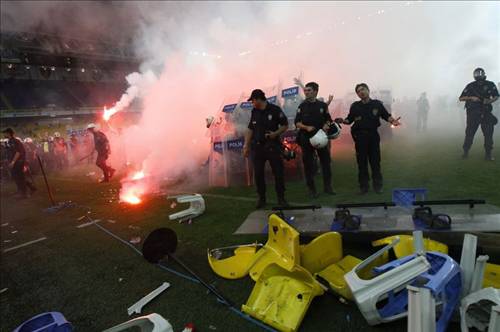 Zorlu derbi sonrası yaşanan olaylar