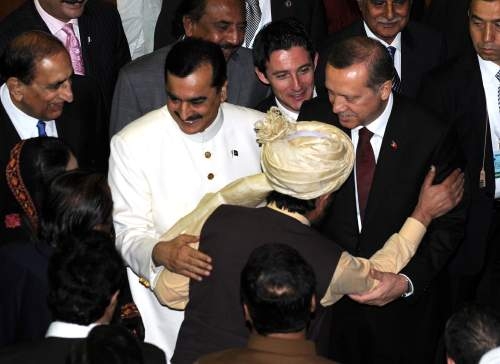 Erdoğan Pakistan'da konuştu