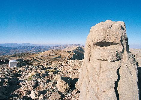 Nemrut Dağı ve Mezarın Sırrı