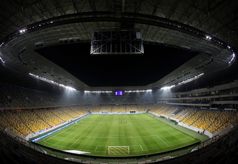 Euro 2012'nin muhteşem stadları