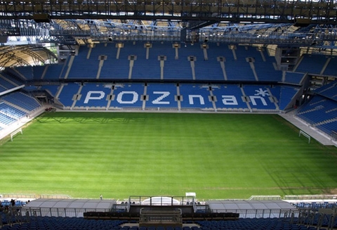 Euro 2012'nin muhteşem stadları